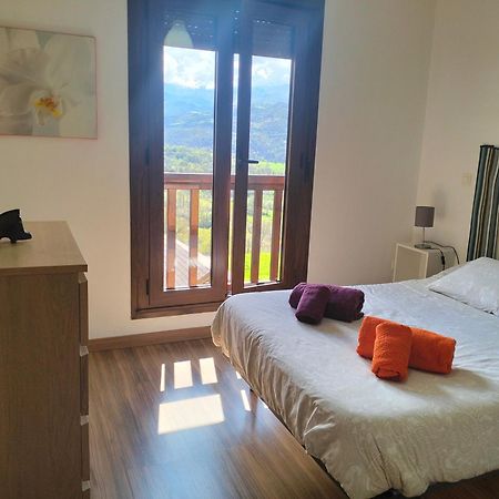 בית הארחה Onís 	La Casa De Nuria מראה חיצוני תמונה