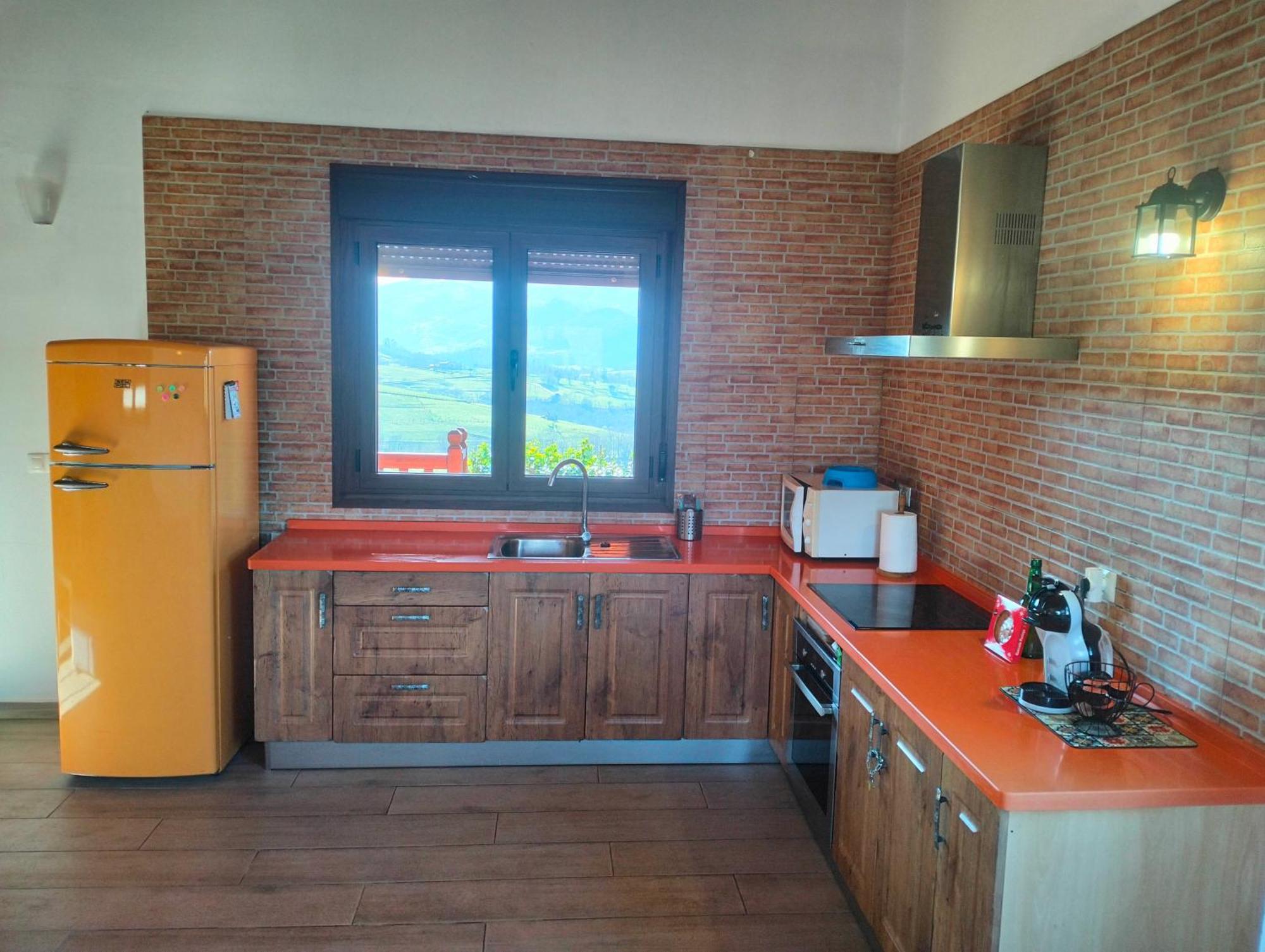 בית הארחה Onís 	La Casa De Nuria מראה חיצוני תמונה