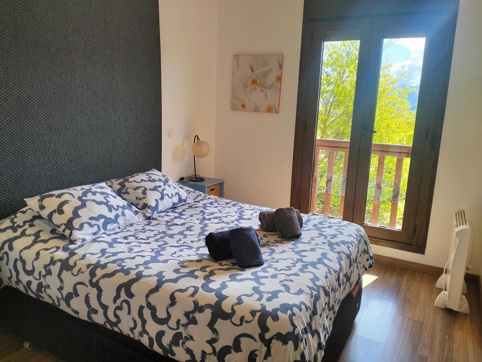 בית הארחה Onís 	La Casa De Nuria מראה חיצוני תמונה